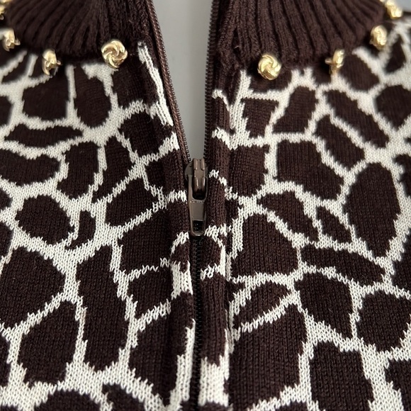 St. John Knit - Two Piece Set - Size 6 - Perfect Condition - Picture 2 of 8